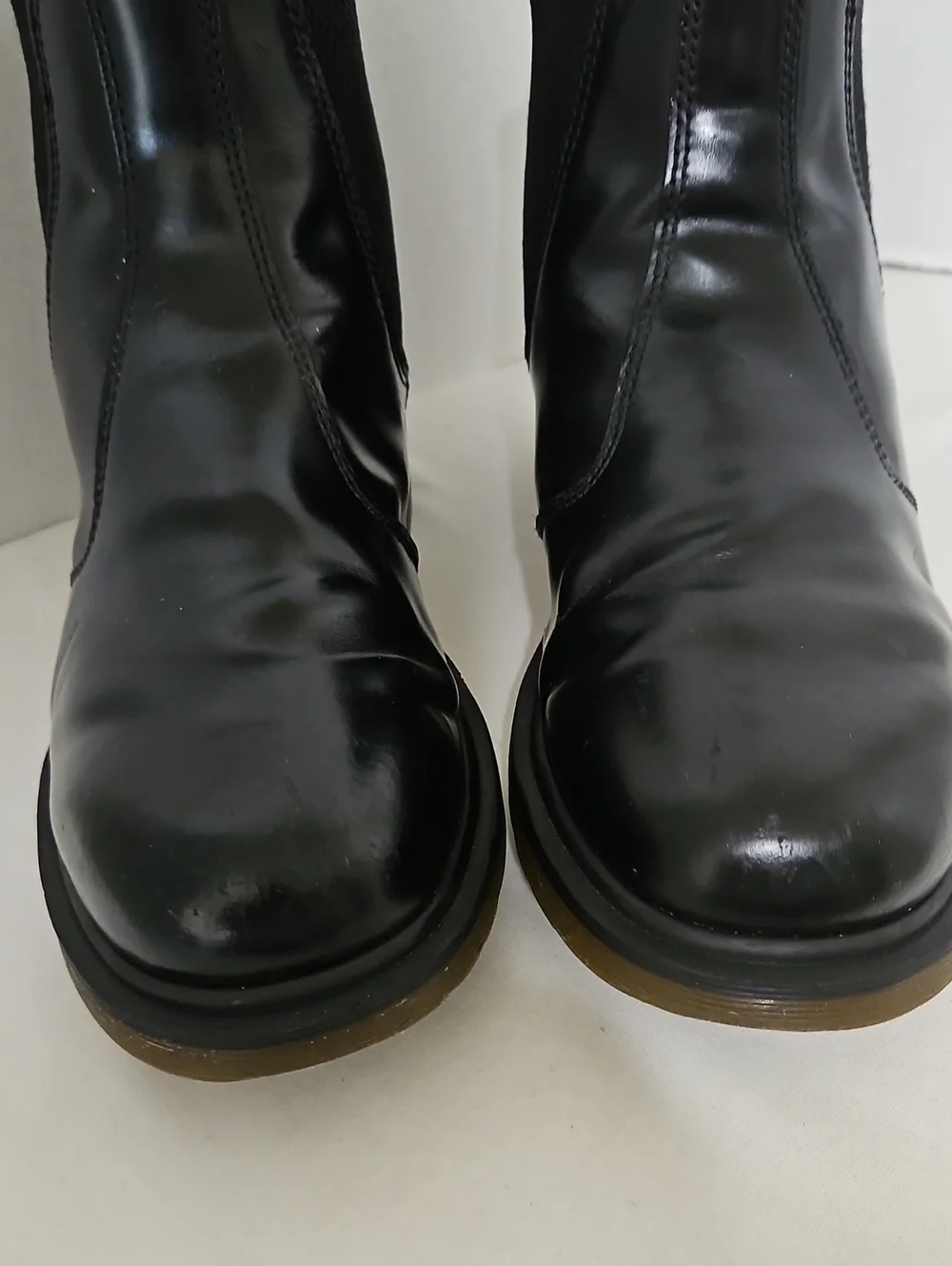 Dr. Martens 2976 Chelsea Boots Black Smooth Leather Men's 10 Women's 11